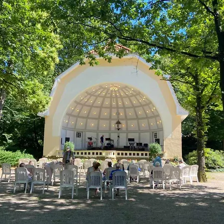 דירה Gemuetliche Maisonette Am Kurpark באד רוטנפלדה